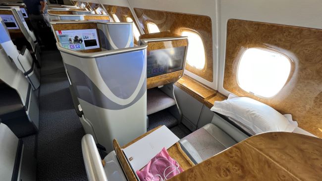 Emirates A380 Business Class Cabin & Seats