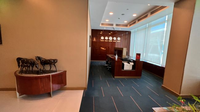 Emirates Business Class Lounge Cairo Airport T2