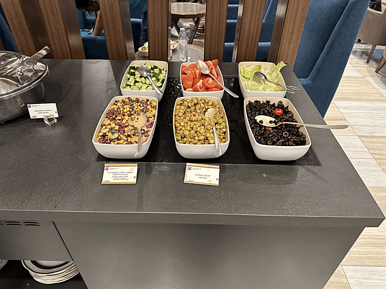 Dubai Airport | Ahlan Business Class Lounge | Food
