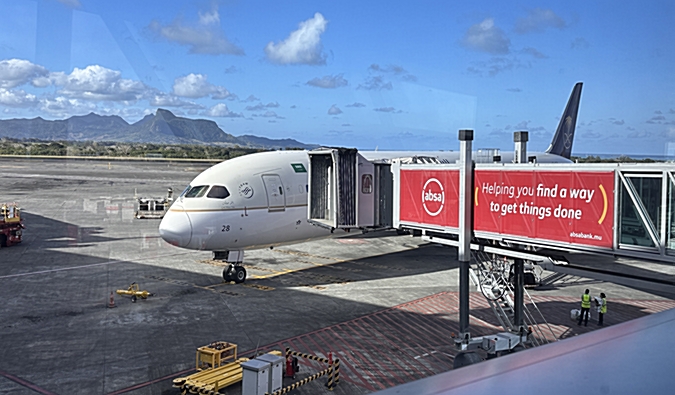 Saudia 787-10 at Mauritius SSR Airport